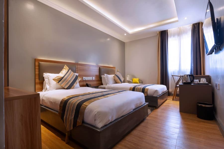Raha Suites