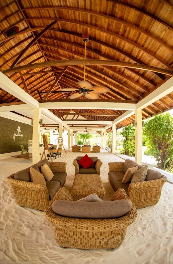 Hondaafushi Island Resort