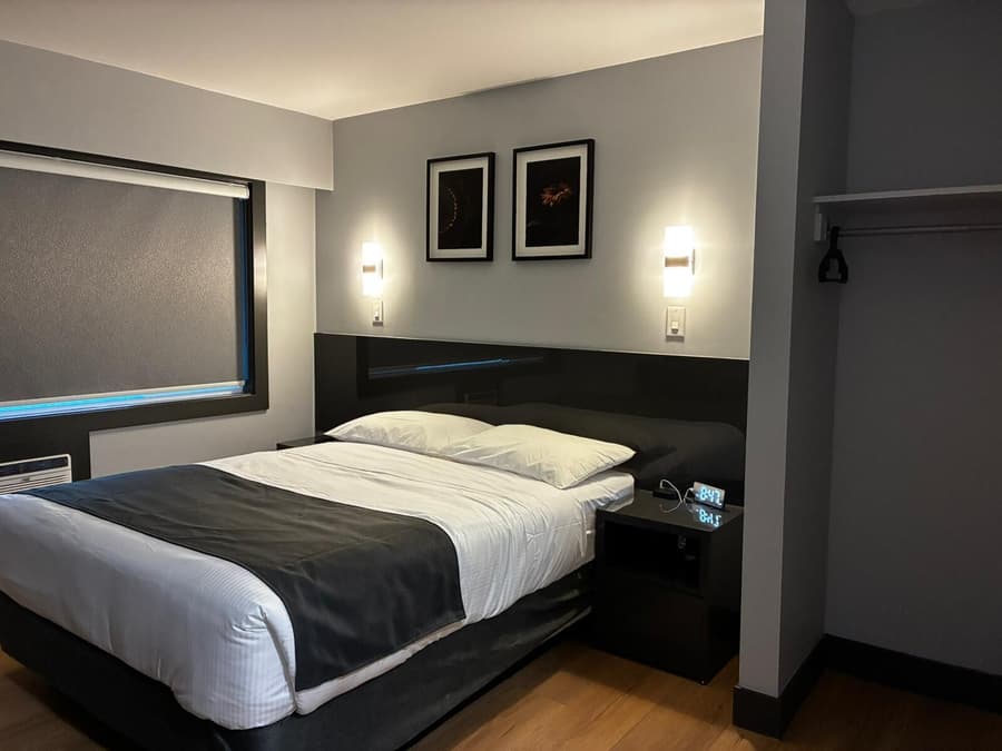 Nights Inn
