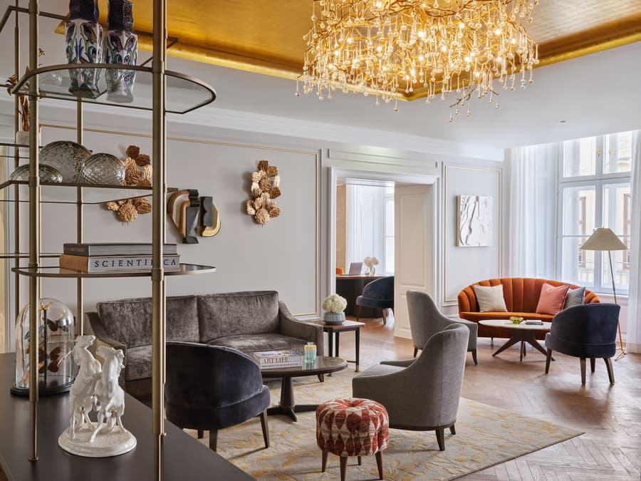 Rosewood Vienna