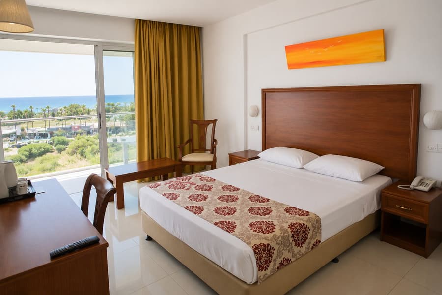 Corfu Hotel