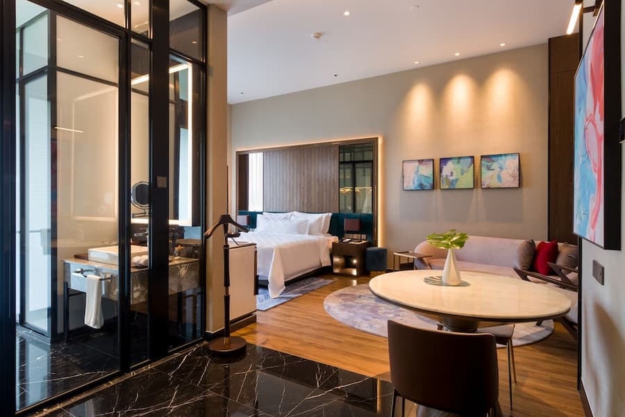 M Resort & Hotel
