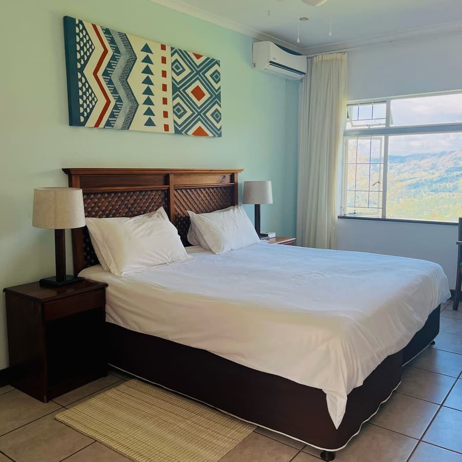 Emafini Country Lodge