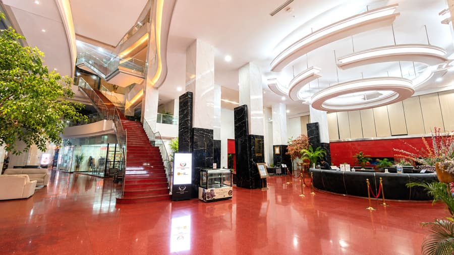 Merlynn Park Hotel