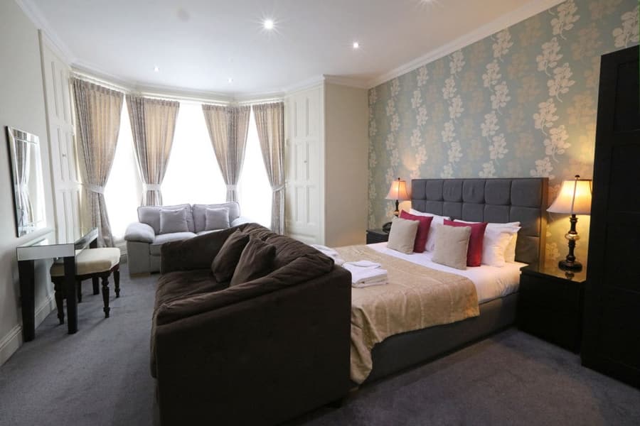 Palmerston Suites