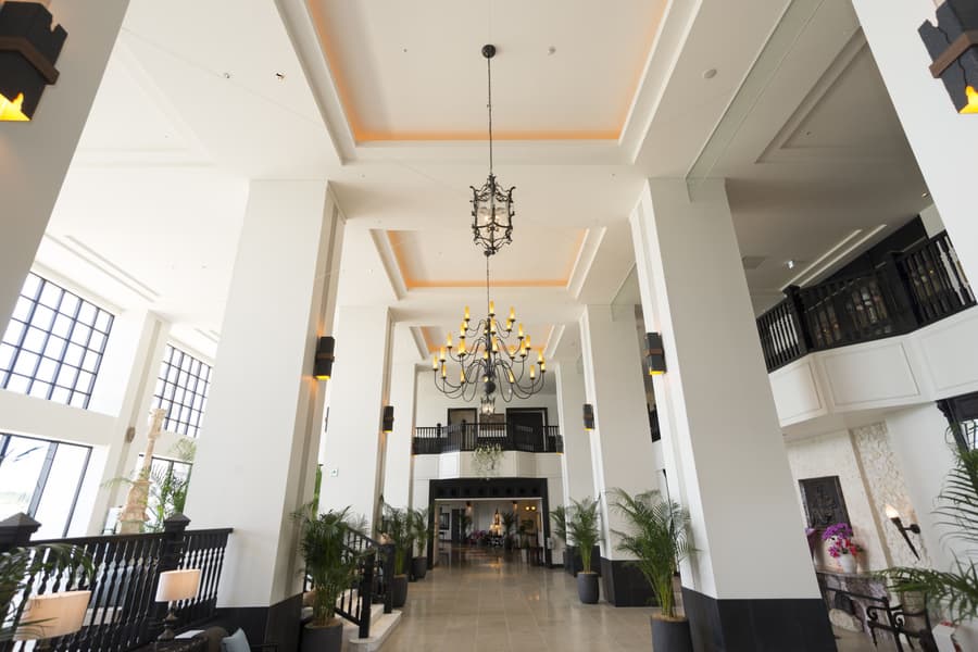 Hotel Monterey Okinawa Spa & Resort