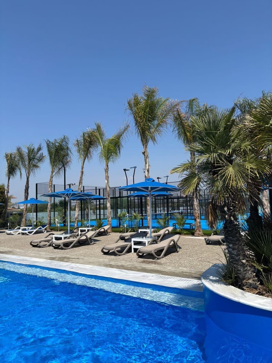 Sveltos Hotel