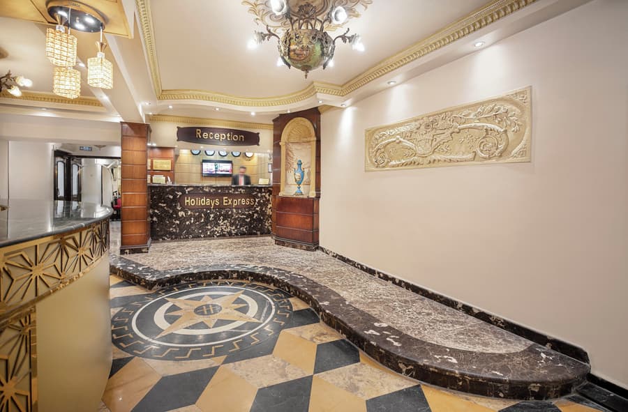 Holidays Express Hotel