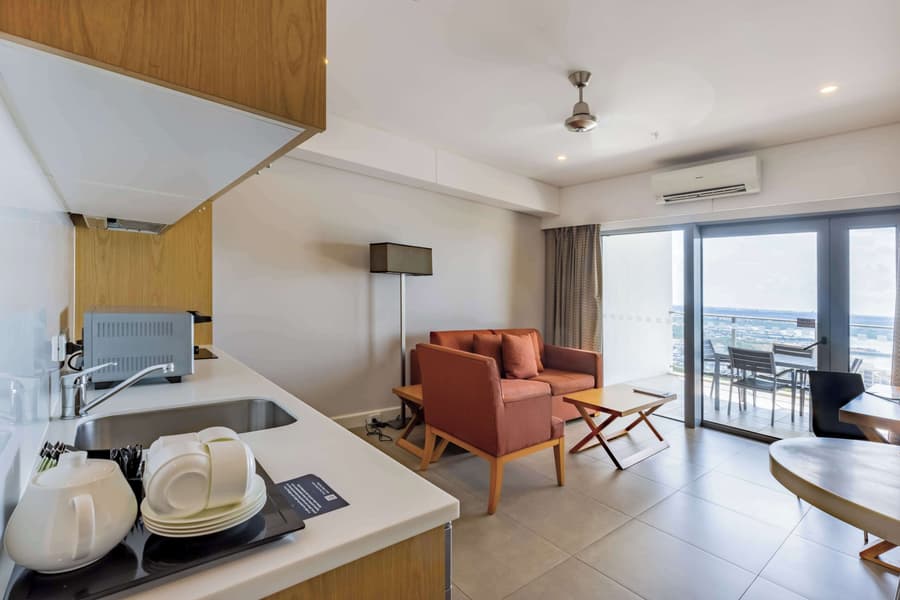 Oaks Darwin Elan Hotel