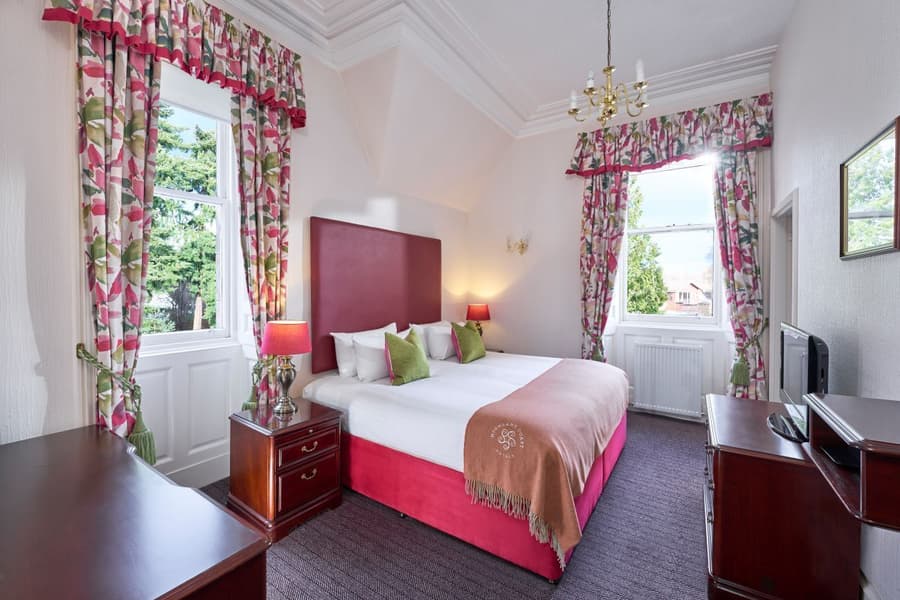 Lochardil House Hotel