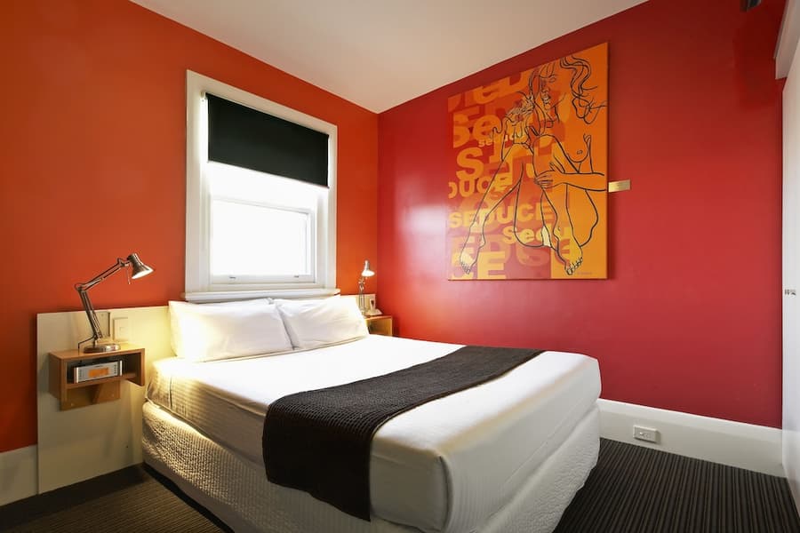 Tolarno Hotel