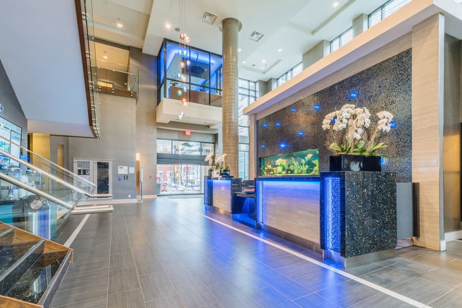 Hotel Blu Vancouver