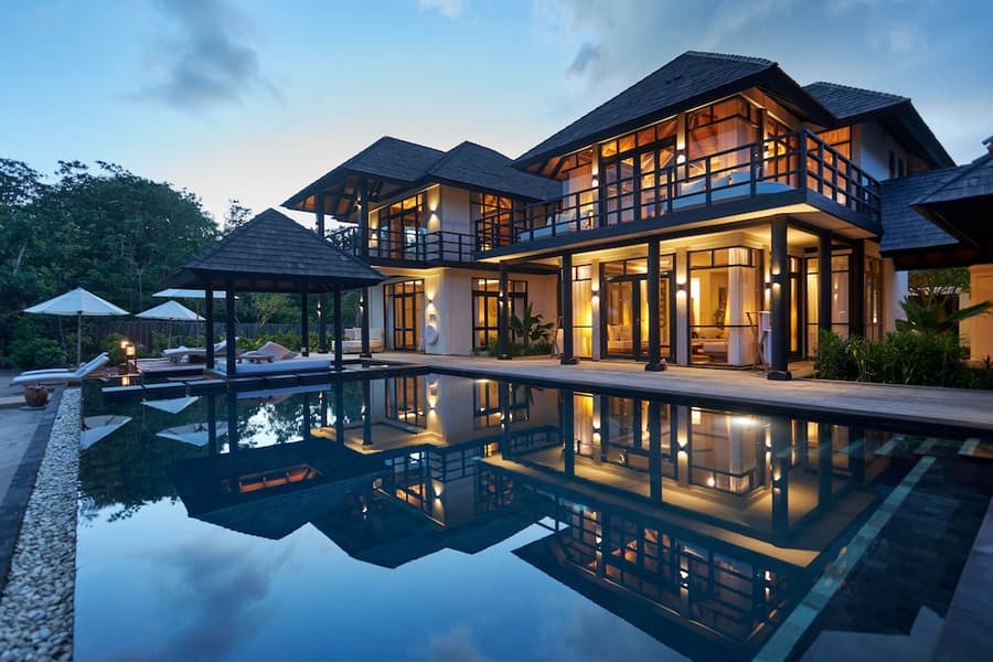 JA Manafaru, The Real Maldives