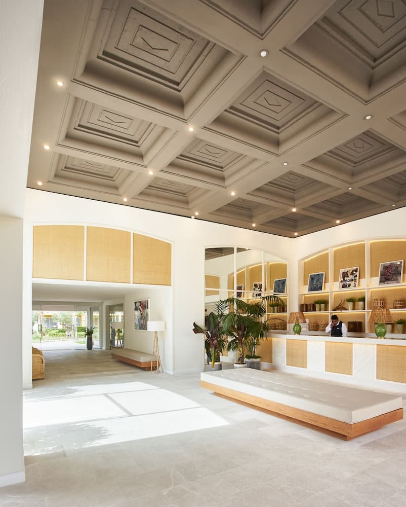 Aparthotel Club del Sol by A10 Hotels