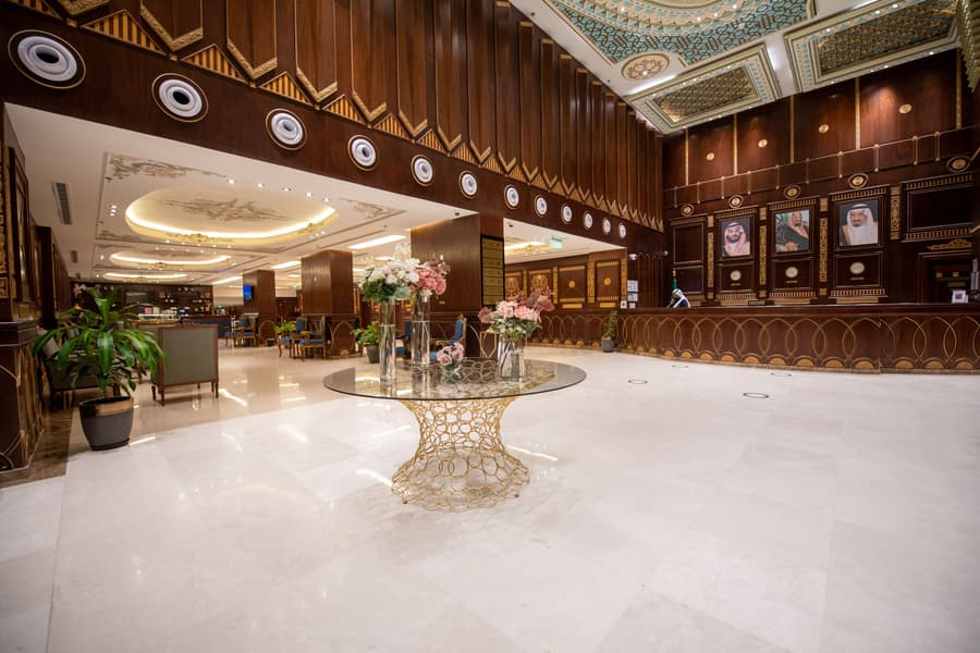 WA hotel