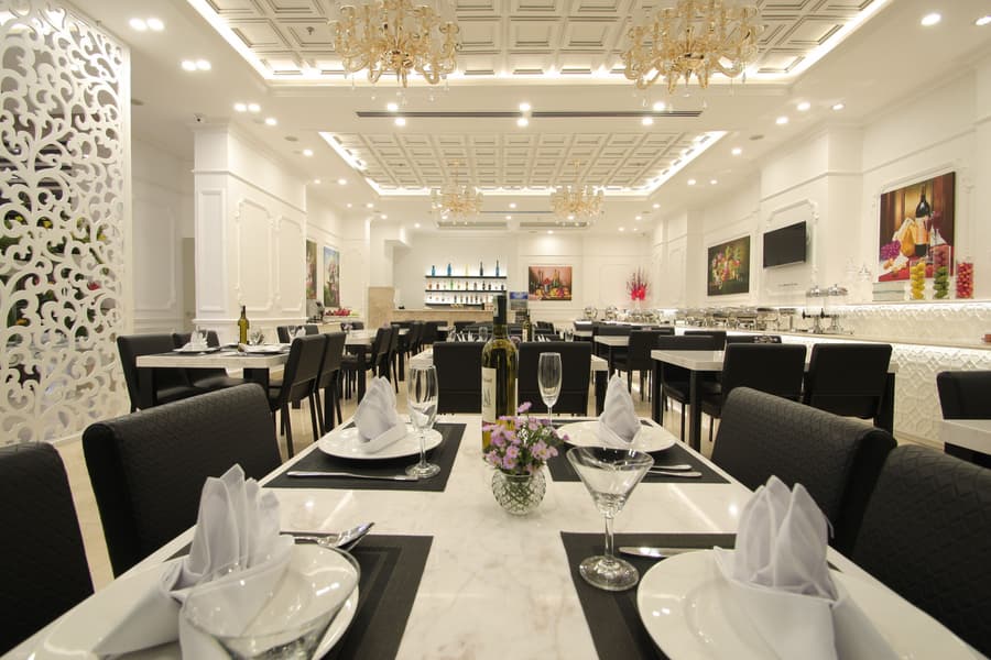 Acnos Grand Hotel