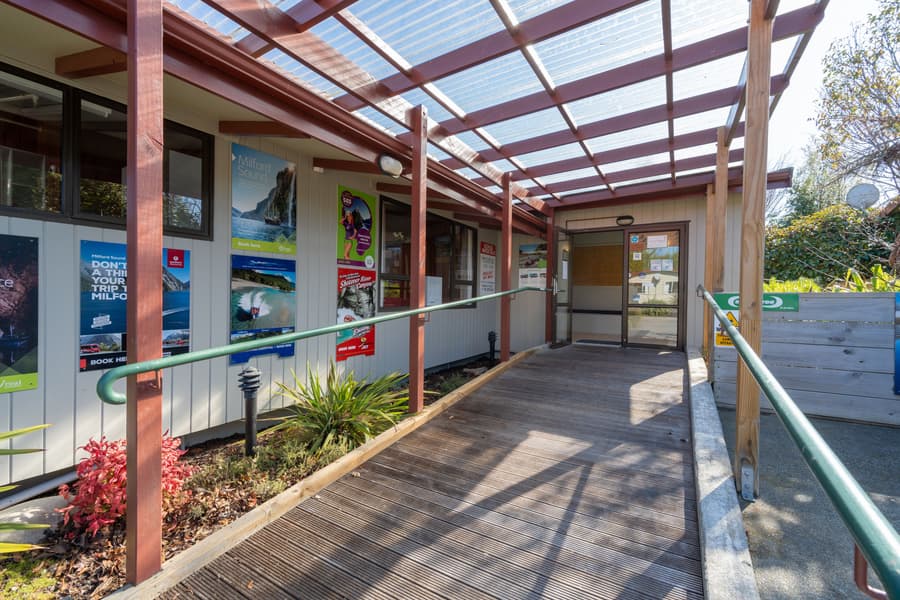 Te Anau Central Backpackers
