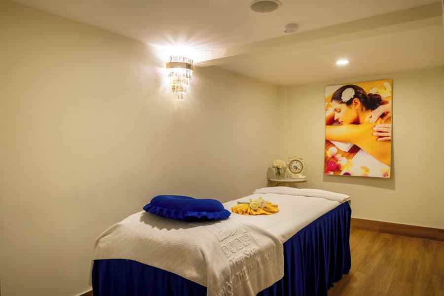 Sandals Camellia Hotel