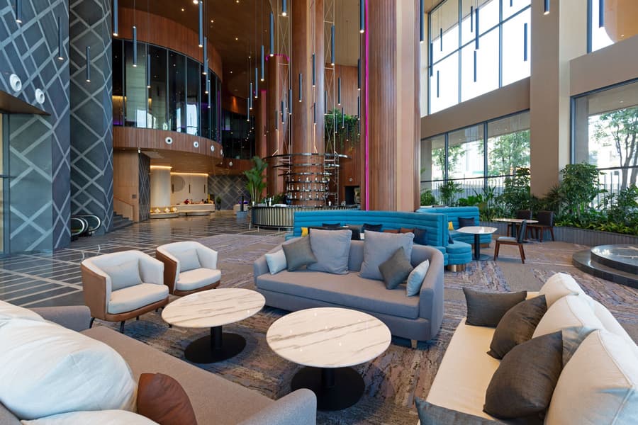 SUN & MOON, Riverside Hotel