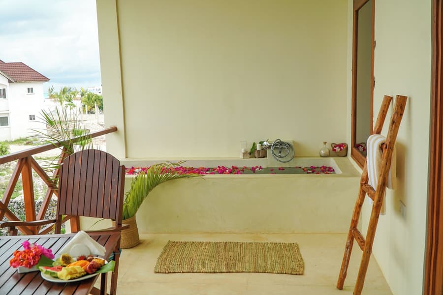 Raffia Boutique Hotel