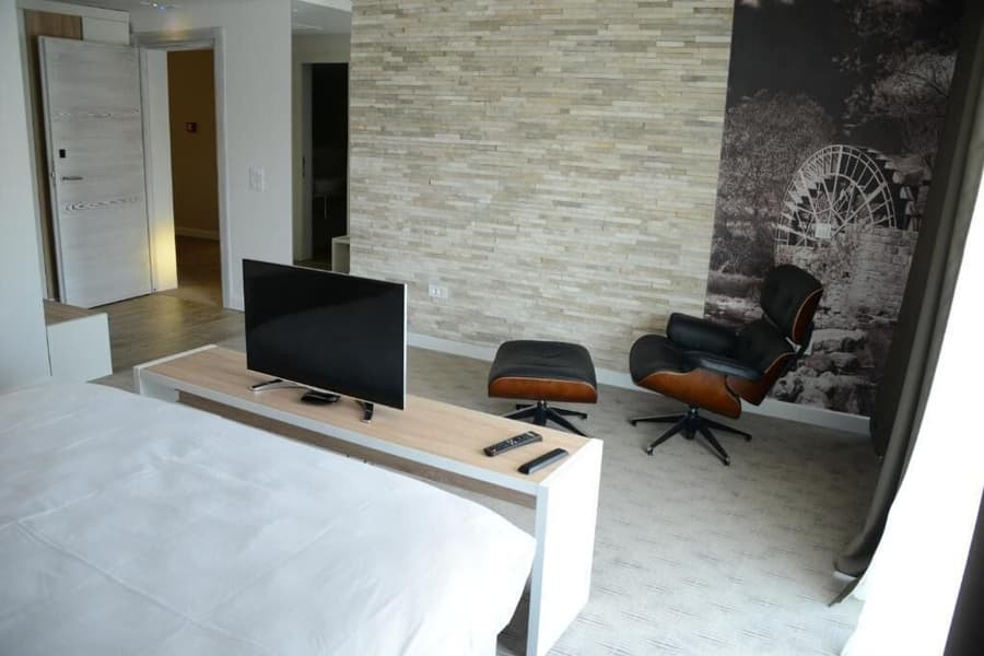 Nar Hotel
