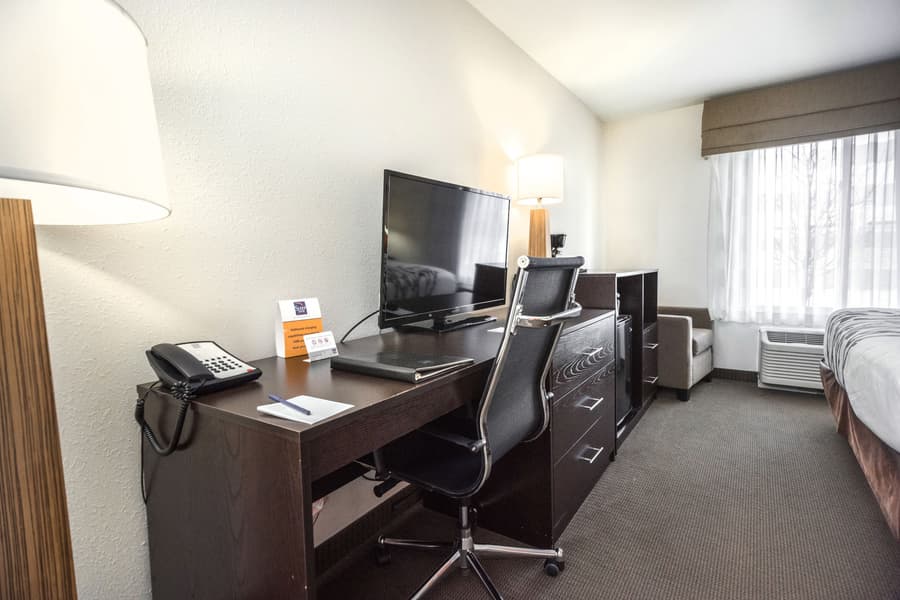Sleep Inn & Suites and Conference Center Downtown