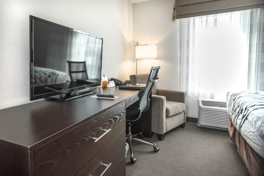 Sleep Inn & Suites and Conference Center Downtown