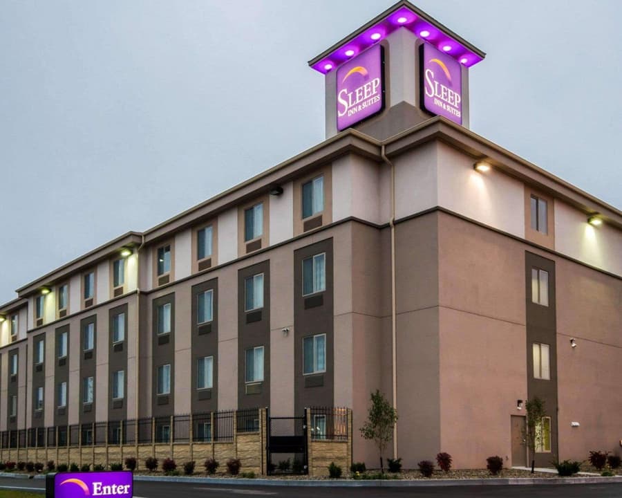Sleep Inn & Suites and Conference Center Downtown