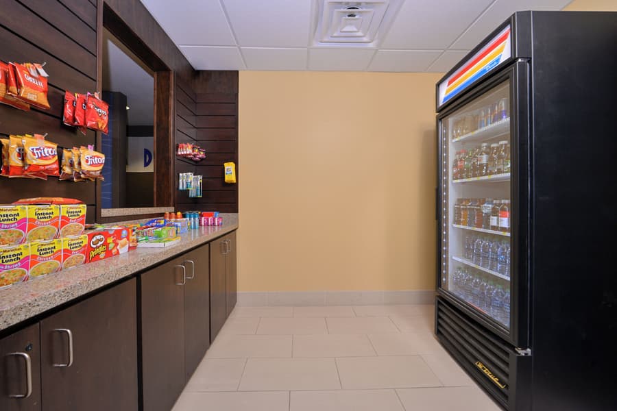 Holiday Inn Express & Suites Page - Lake Powell Area by IHG