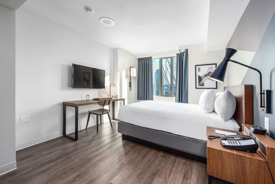 Hotel Willo (formerly YWCA Hotel Vancouver)