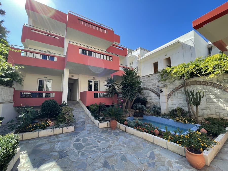 Hotel Flisvos