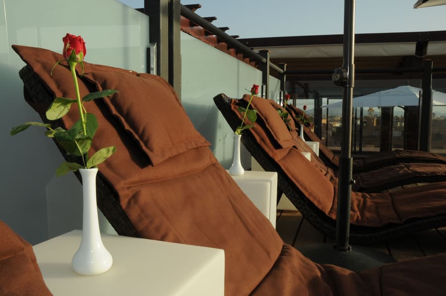 Almas Hotel