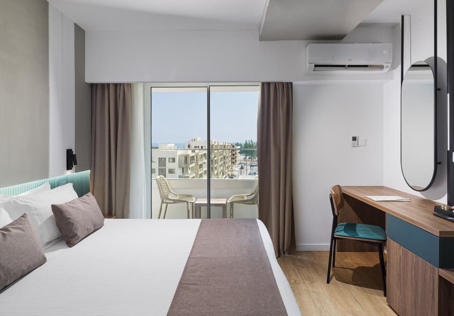 Pefkos Hotel