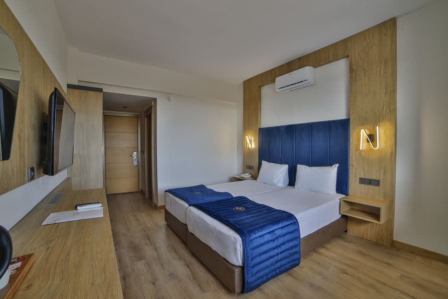 Nashira City Resort