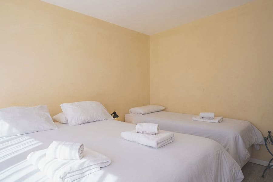 Hostal Rayentray