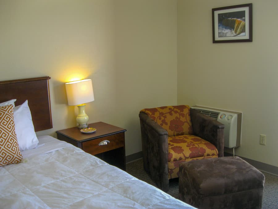 Cedar Hill Lodge