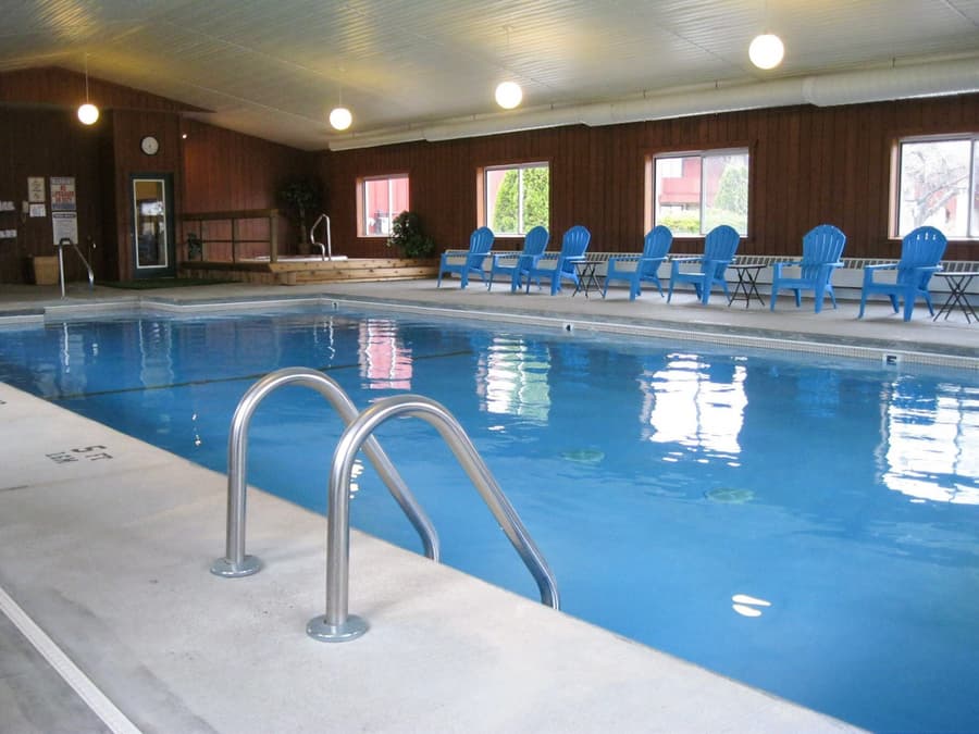 Cedar Hill Lodge