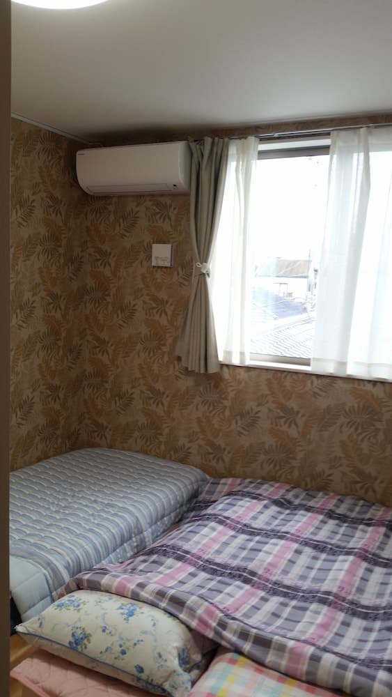 Tokyo Guest House 2020
