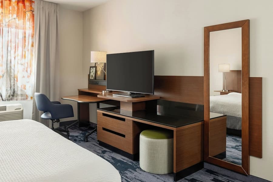 Fairfield Inn & Suites by Marriott St. Paul Northeast