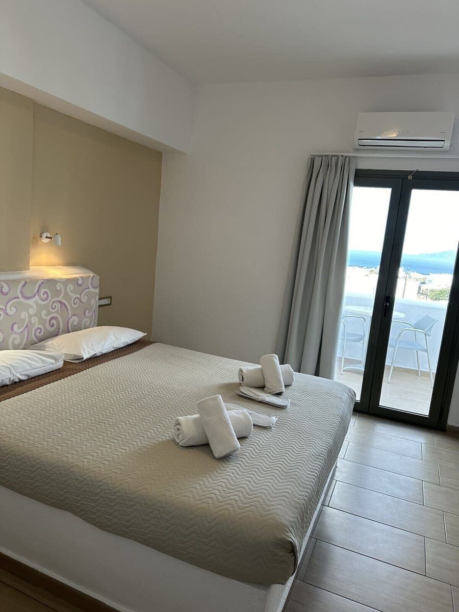 Hotel Omiros