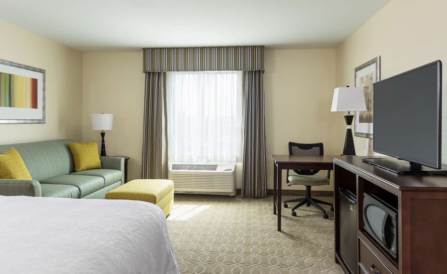 Hampton Inn & Suites Philadelphia Montgomeryville