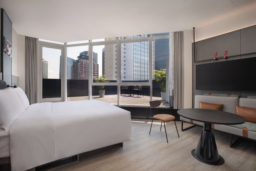Moxy Chongqing