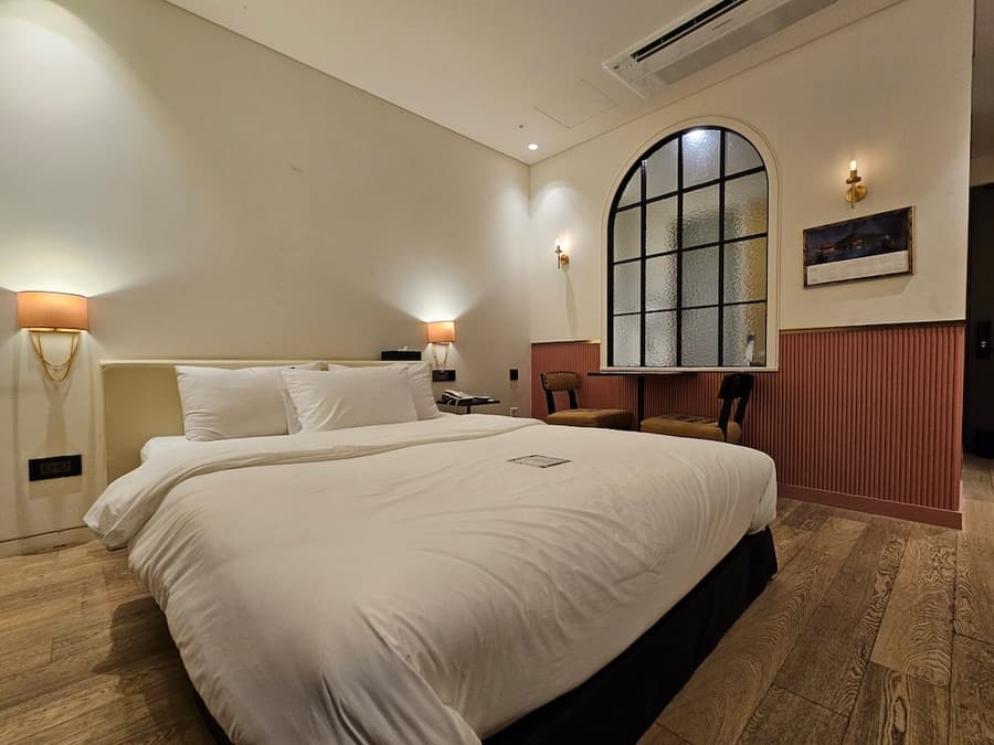 Le Mong Hotel