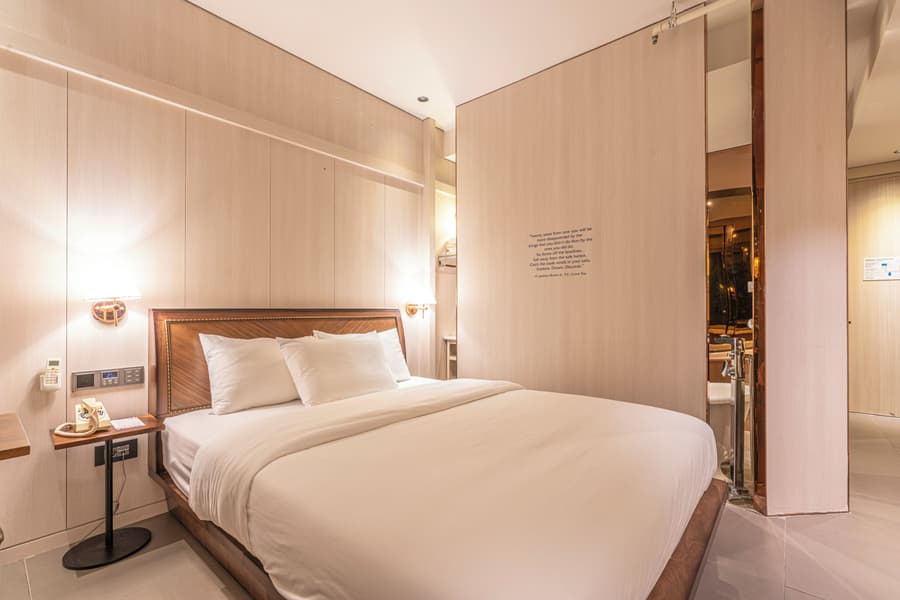 Le Mong Hotel