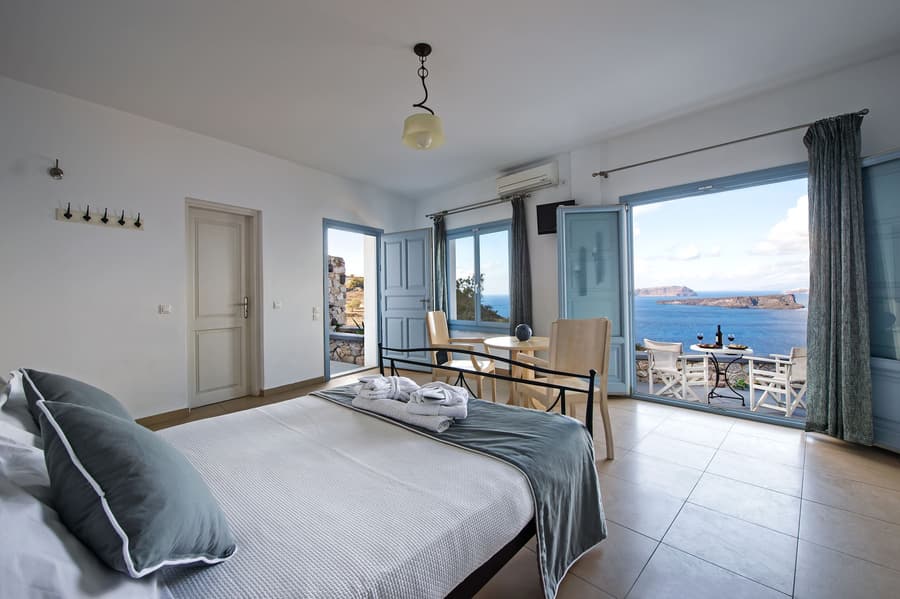 Apanemo Hotel
