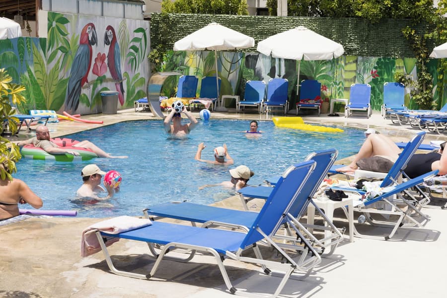 Alecos Hotel Apartments