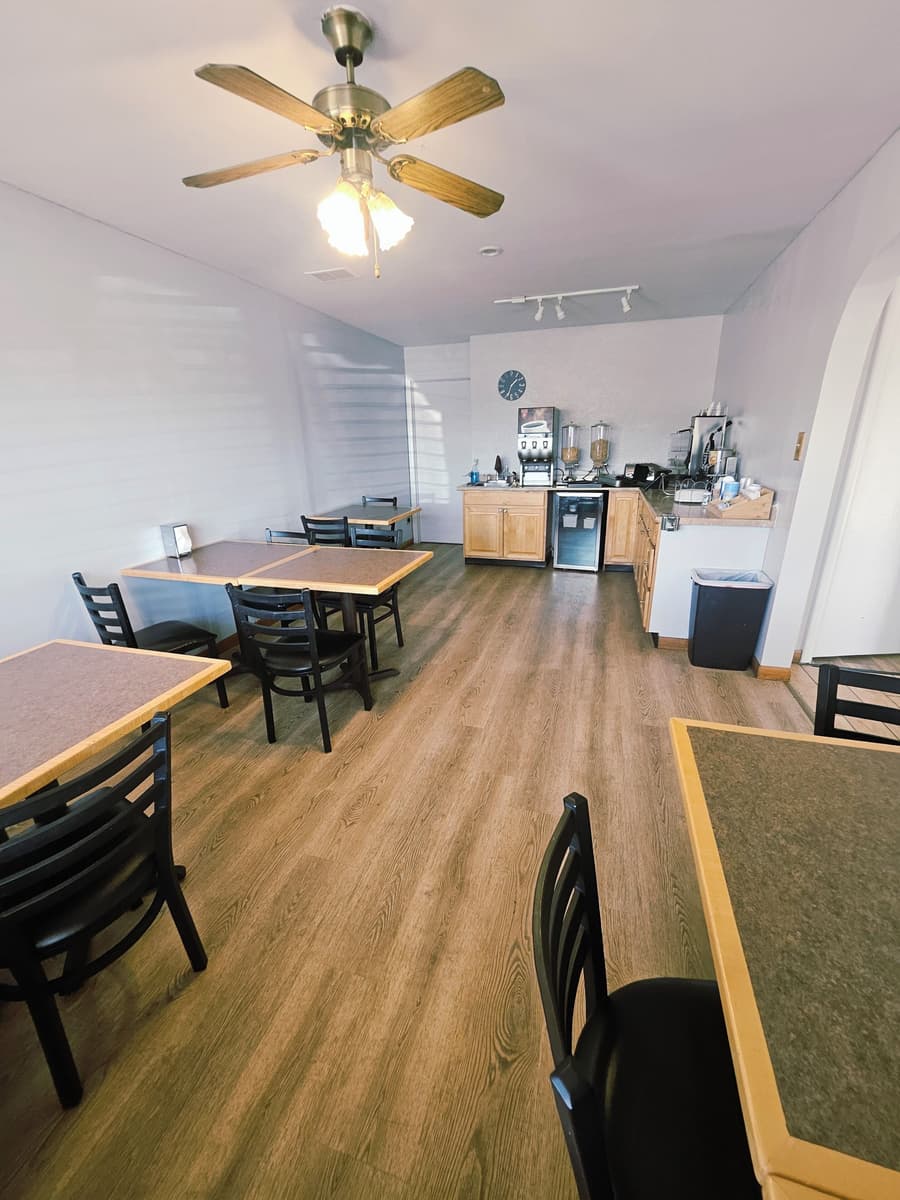 Budget Inn Express