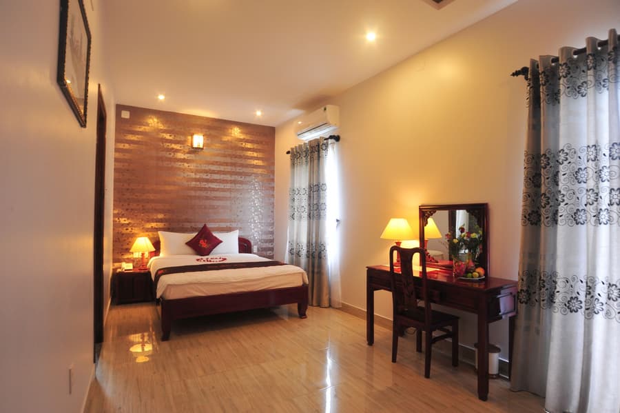 Ruby Hotel