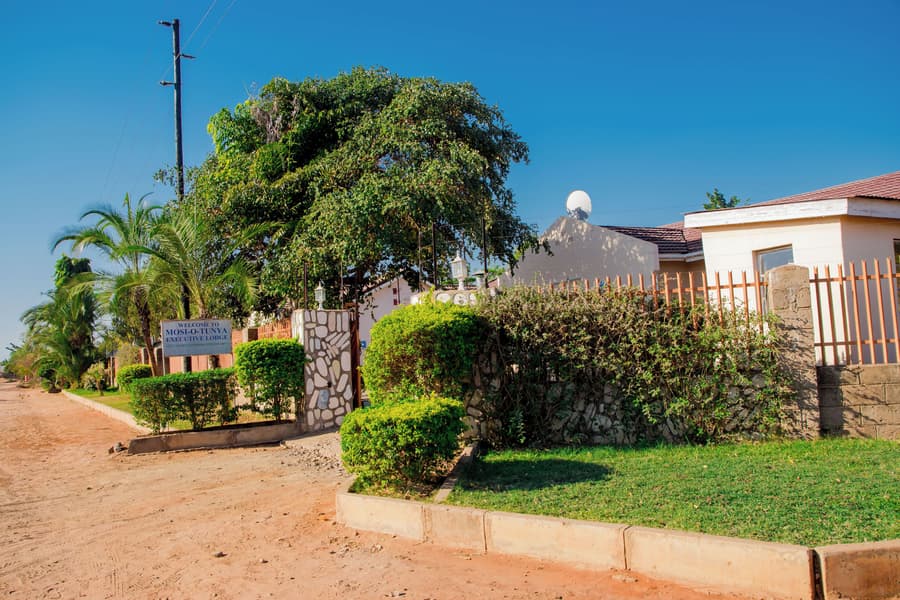Mosi-O-Tunya Executive Lodge
