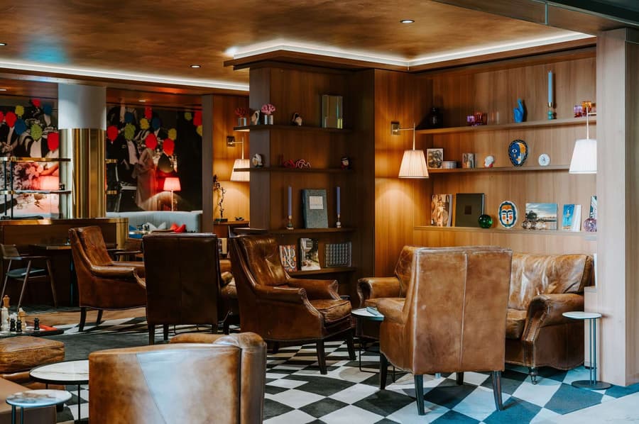 The Motley Hotel Melbourne, Tapestry Collection by Hilton
